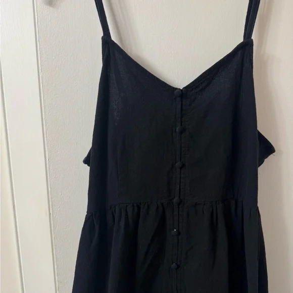 Universal Thread Black Midi Dress - Picture 2 of 4